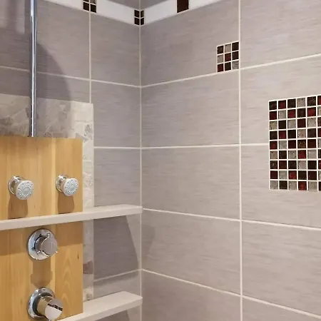 En Campagne Rénové Avec Cheminée, Grands Jardins, Wifi, Près D'un Village Médiéval. - Fr-1-410-334 Hébergement de vacances Moitron-sur-Sarthe