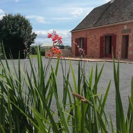 En Campagne Renove Avec Cheminee, Grands Jardins, Wifi, Pres D'un Village Medieval. - Fr-1-410-334 Holiday home Moitron-sur-Sarthe